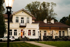 Dwór na Wolicy, Dębica